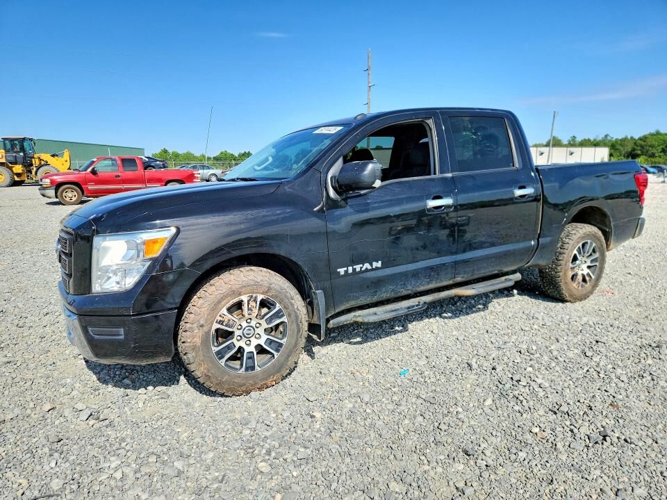 2021 NISSAN Titan
