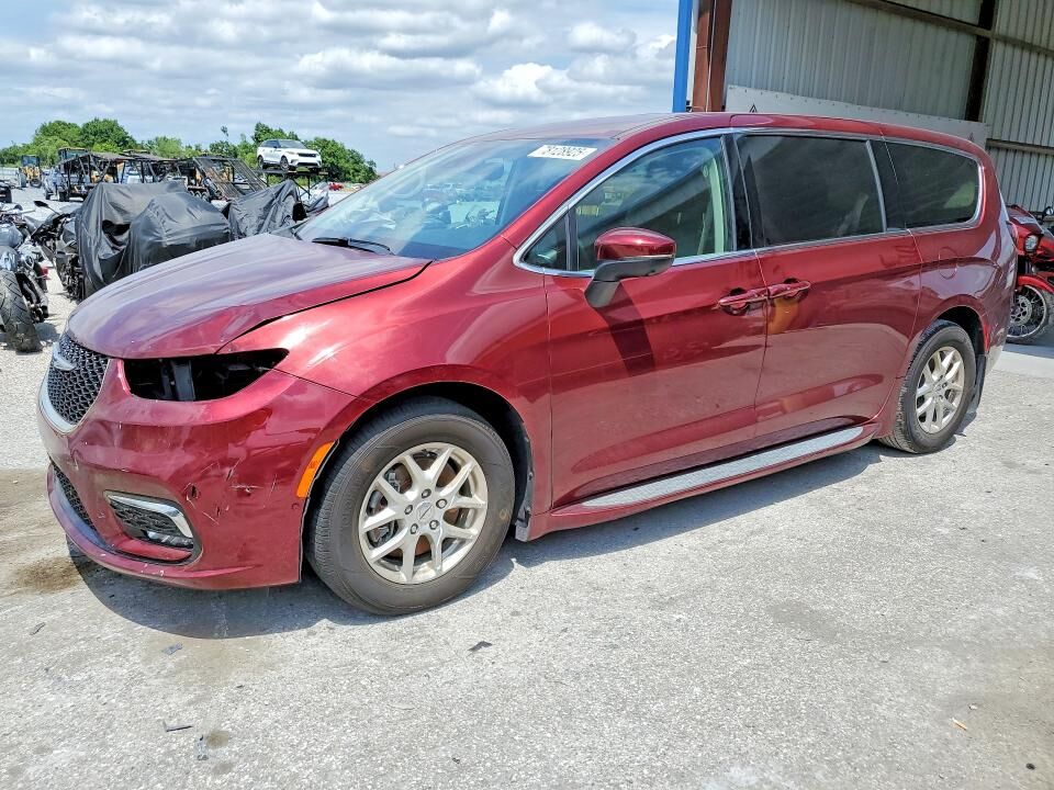 2023 CHRYSLER Pacifica