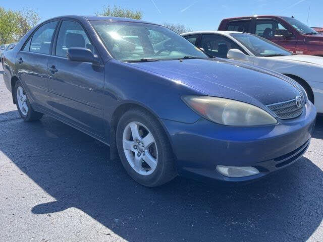 2002 TOYOTA Camry