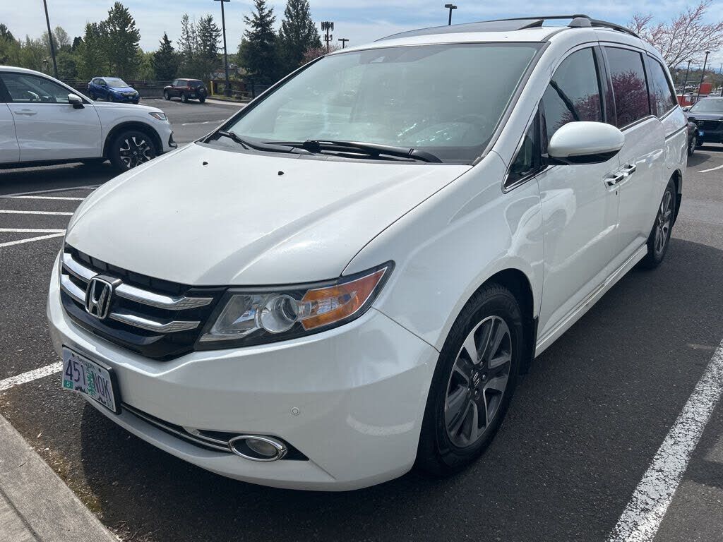 2015 HONDA Odyssey