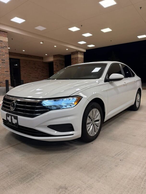 2019 VOLKSWAGEN Jetta