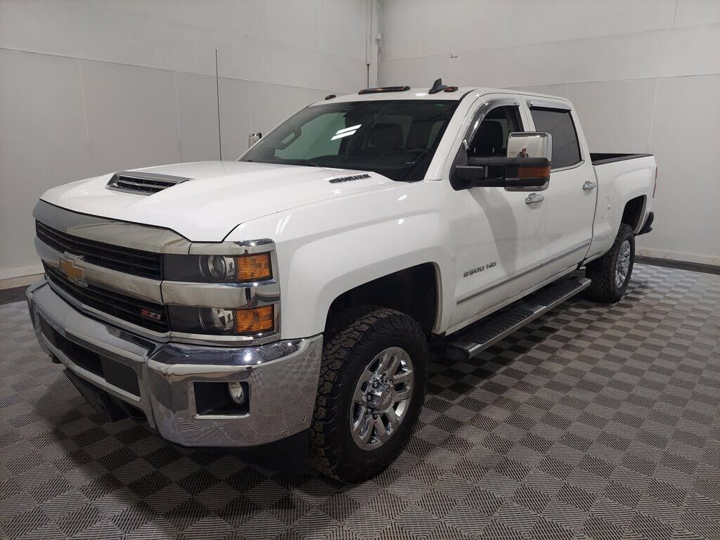 2017 CHEVROLET Silverado