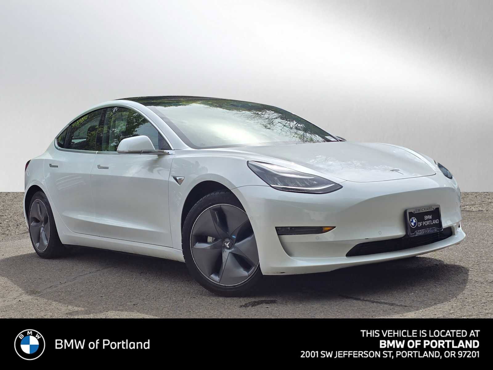 2020 TESLA Model 3