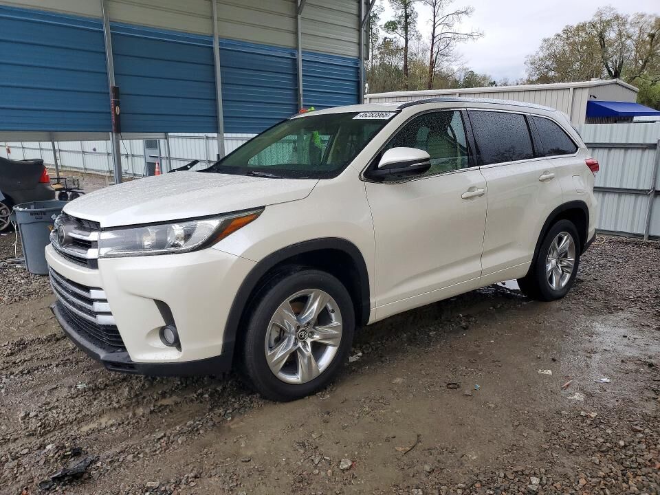 2018 TOYOTA Highlander