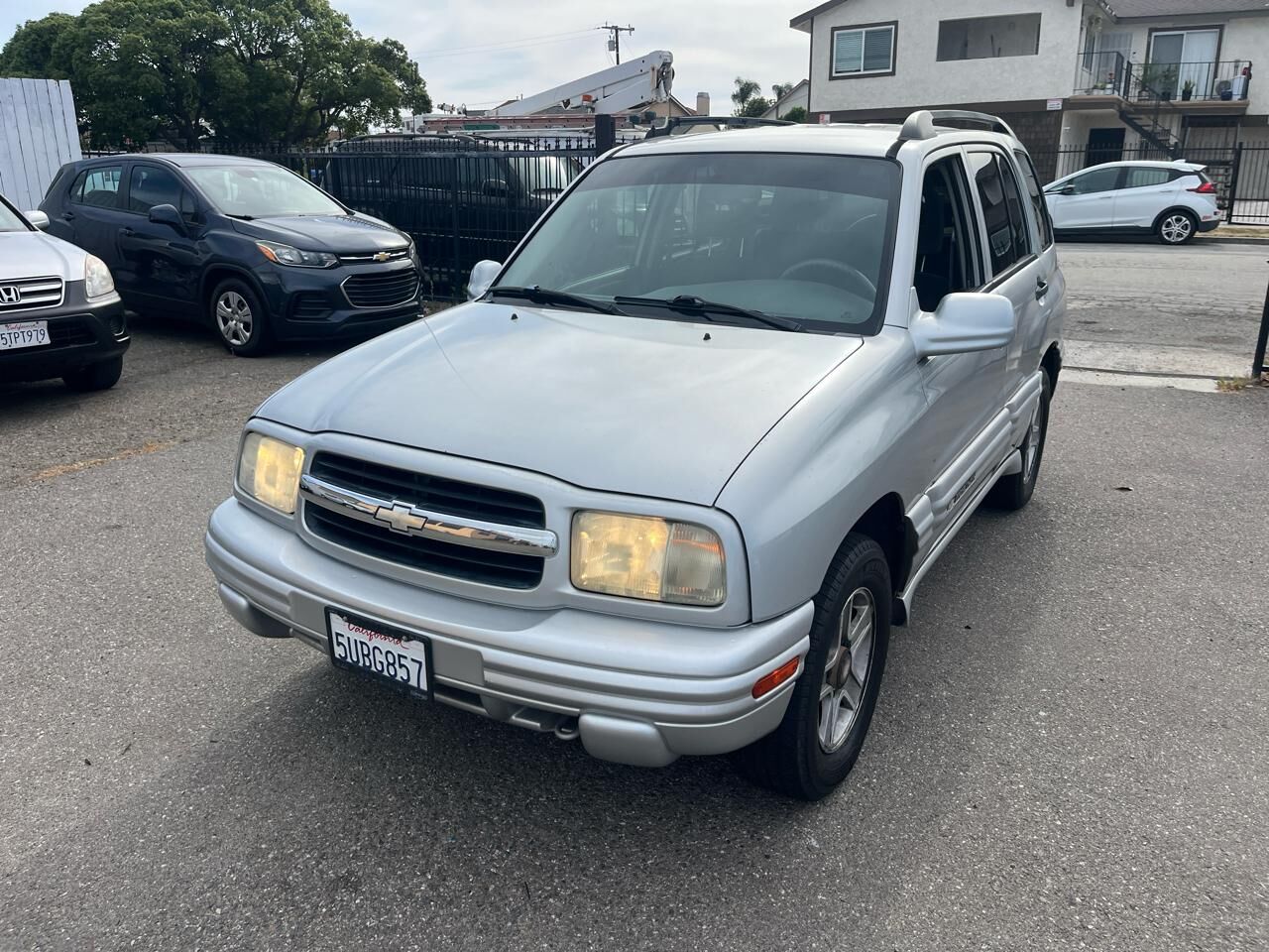 2004 CHEVROLET Tracker