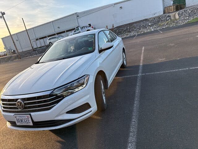 2019 VOLKSWAGEN Jetta
