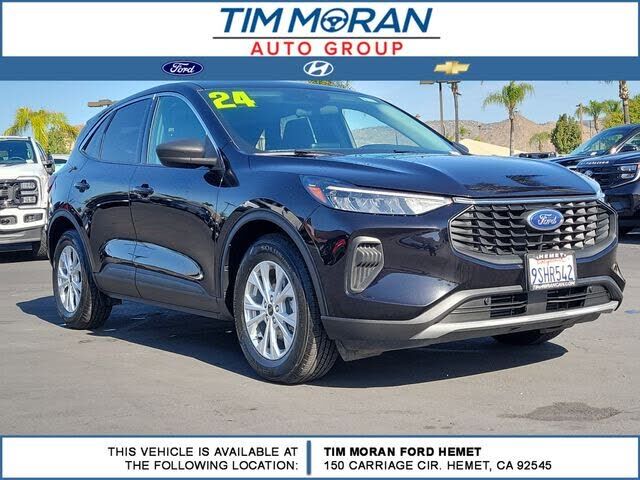2024 FORD Escape
