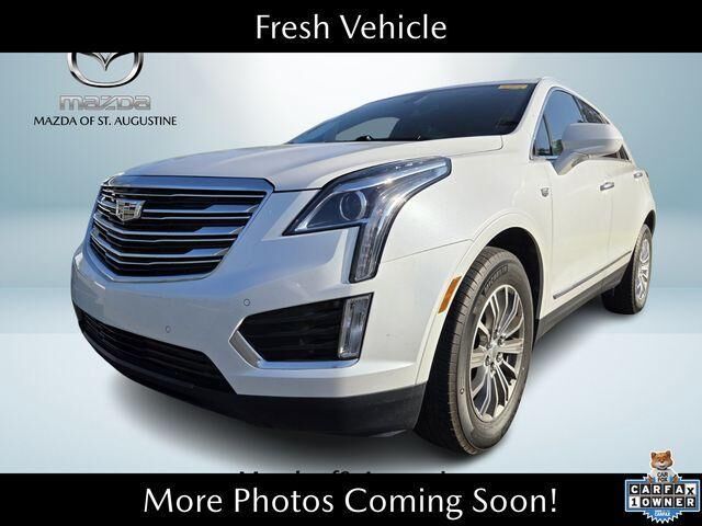 2017 CADILLAC XT5