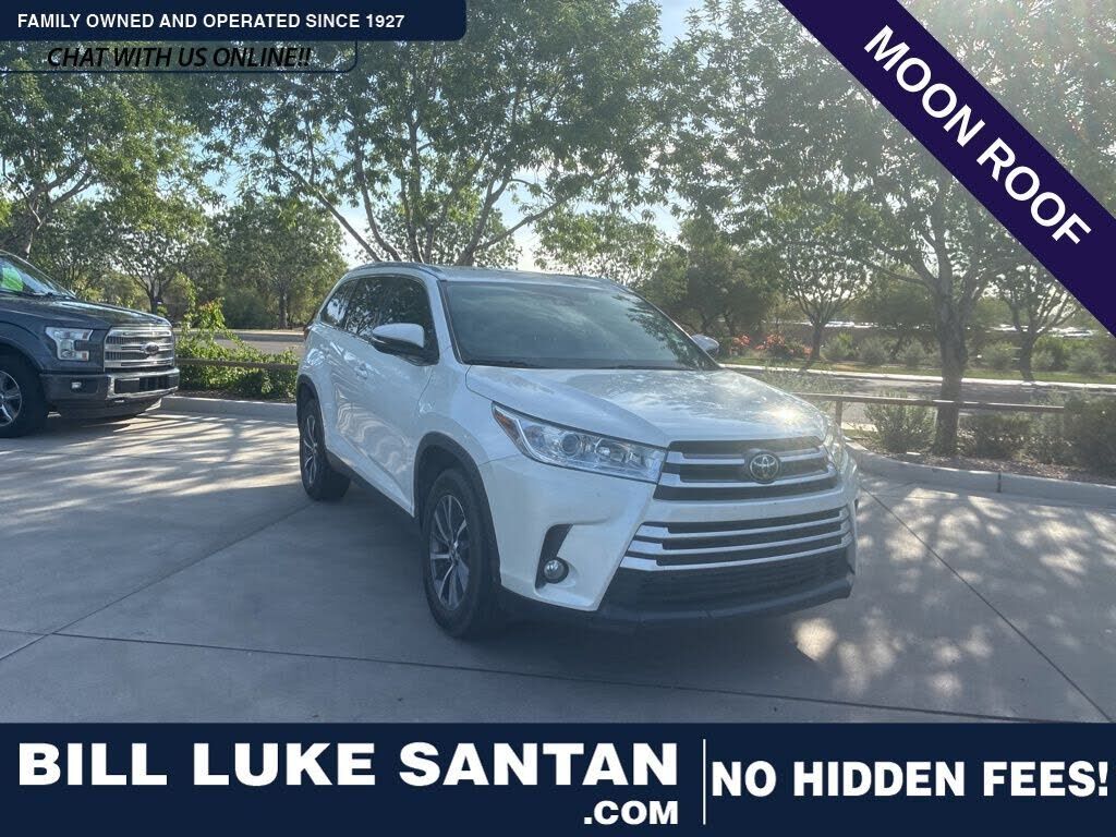 2019 TOYOTA Highlander