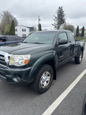 2010 TOYOTA Tacoma