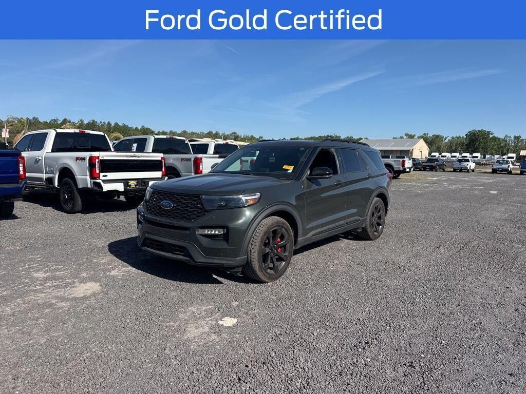 2022 FORD Explorer