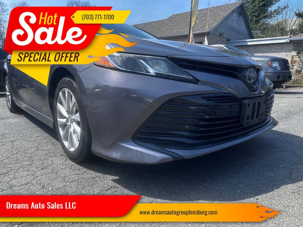 2018 TOYOTA Camry