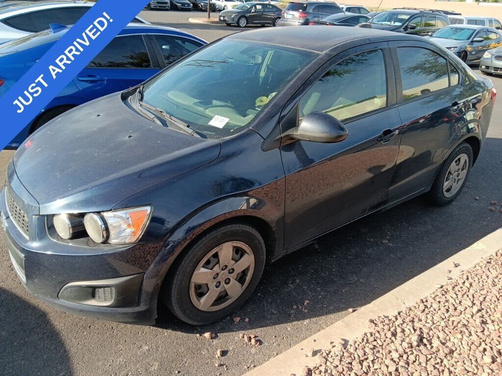 2016 CHEVROLET Sonic