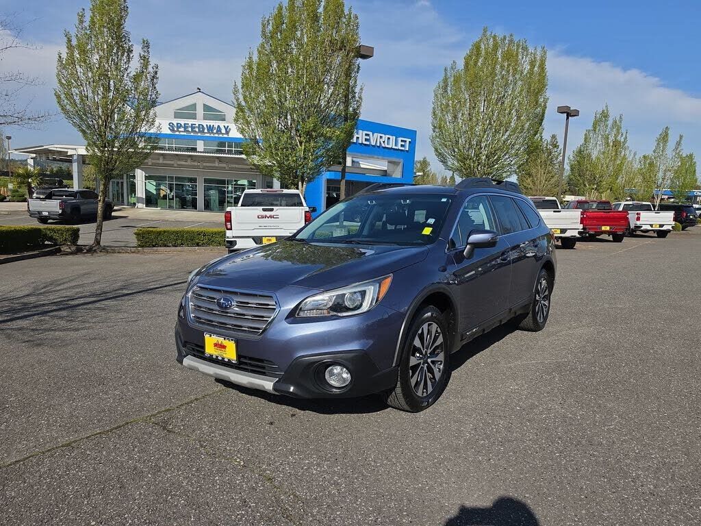 2016 SUBARU Outback