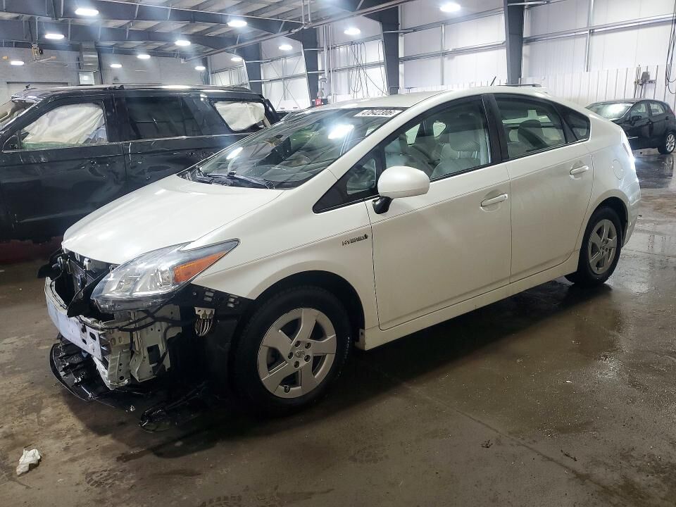 2011 TOYOTA PRIUS