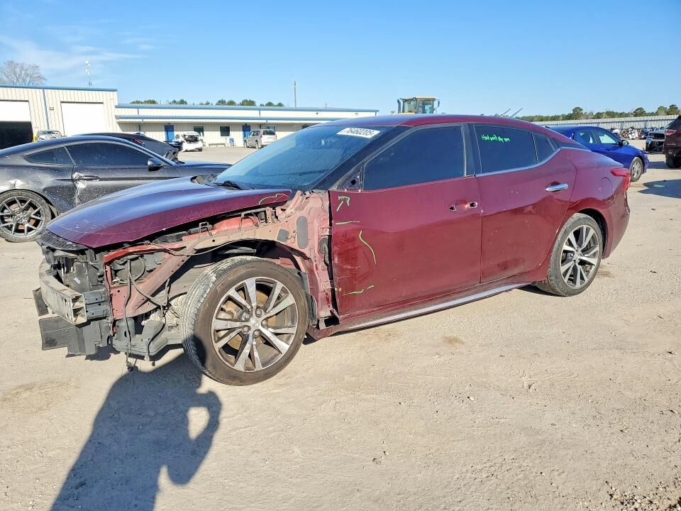 2017 NISSAN Maxima