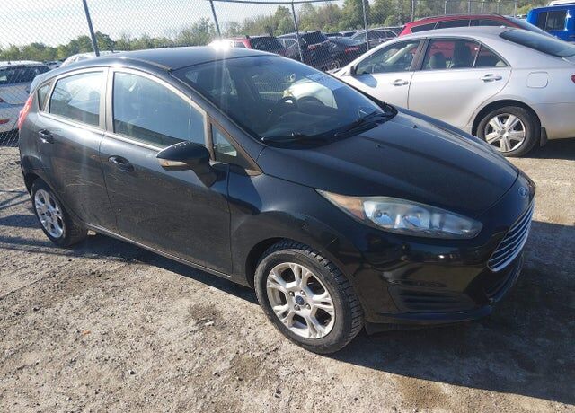 2015 FORD Fiesta