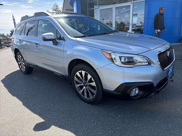 2017 SUBARU Outback