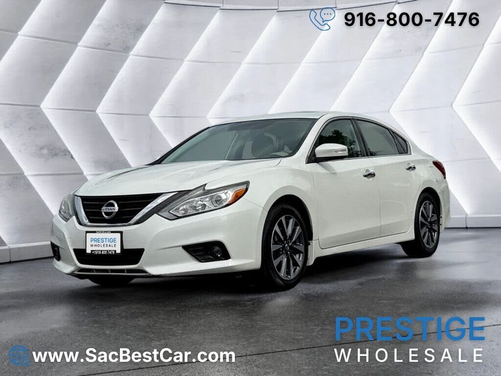 2017 NISSAN Altima