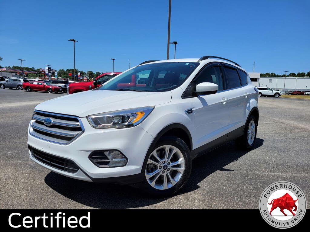 2017 FORD Escape