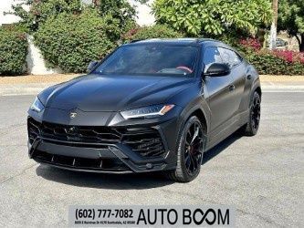 2021 LAMBORGHINI URUS