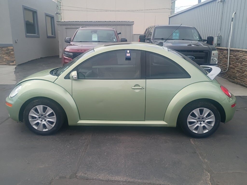 2009 VOLKSWAGEN Beetle