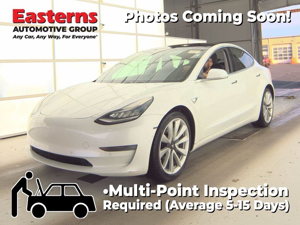 2018 TESLA Model 3