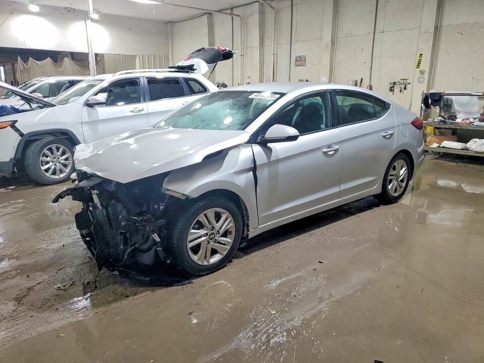2019 HYUNDAI Elantra