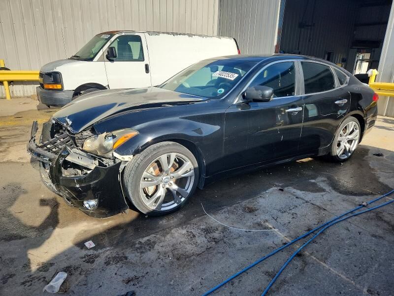 2013 INFINITI M37