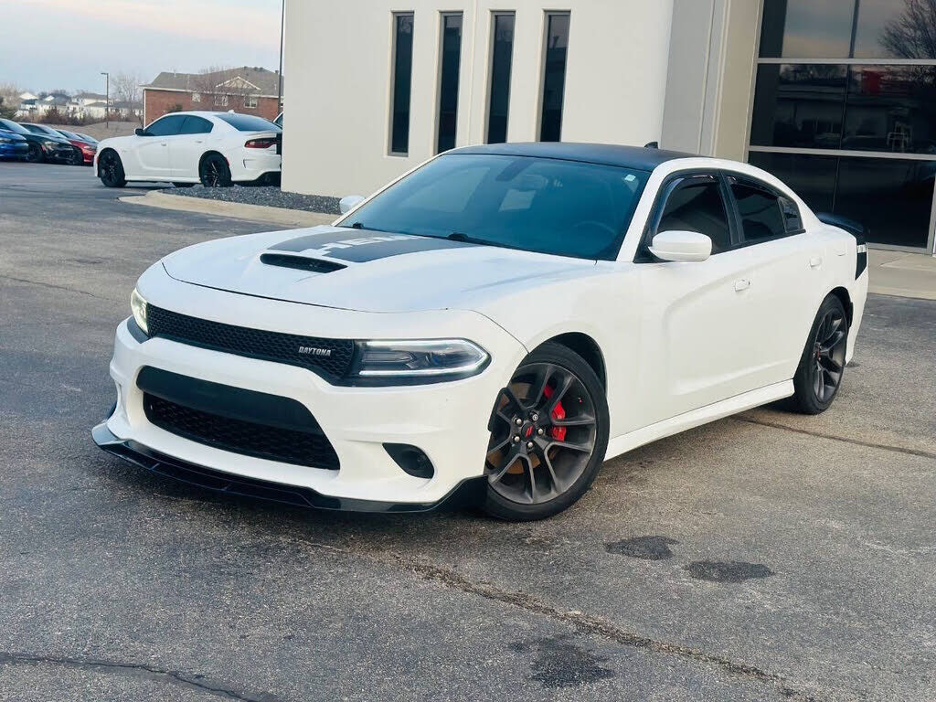 2021 DODGE Charger