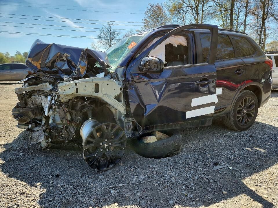 2019 MITSUBISHI Outlander