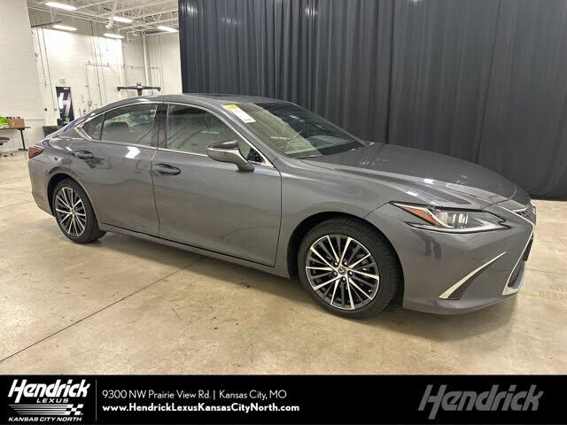 2023 LEXUS ES