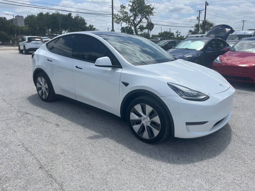 2021 TESLA Model Y