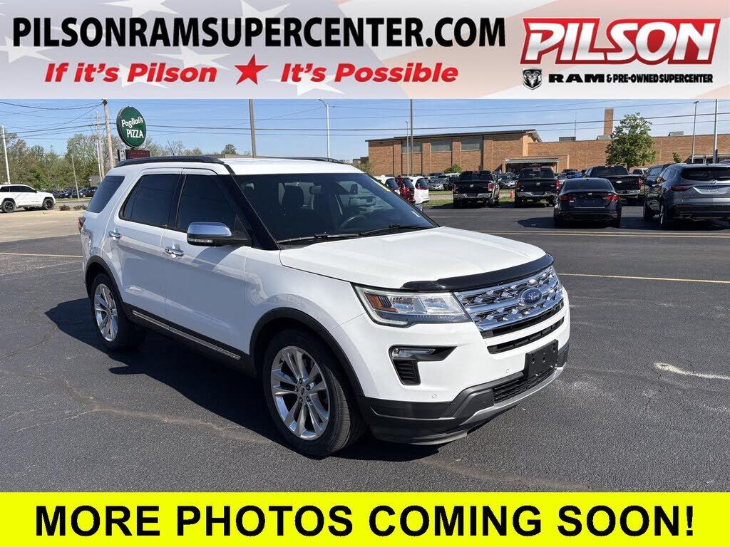 2018 FORD Explorer