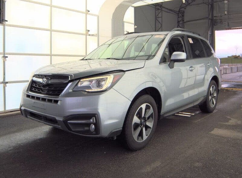 2018 SUBARU Forester