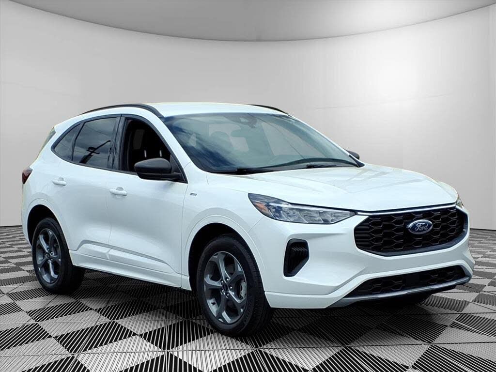 2023 FORD Escape