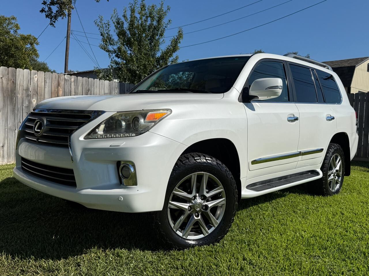 2013 LEXUS LX