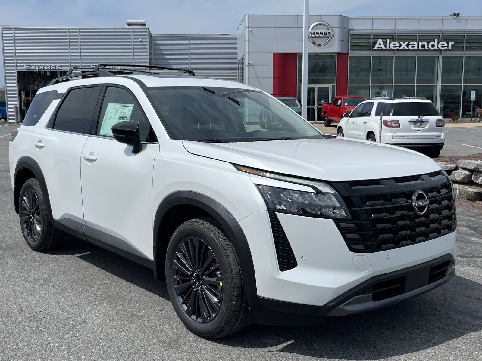 2026 NISSAN Pathfinder