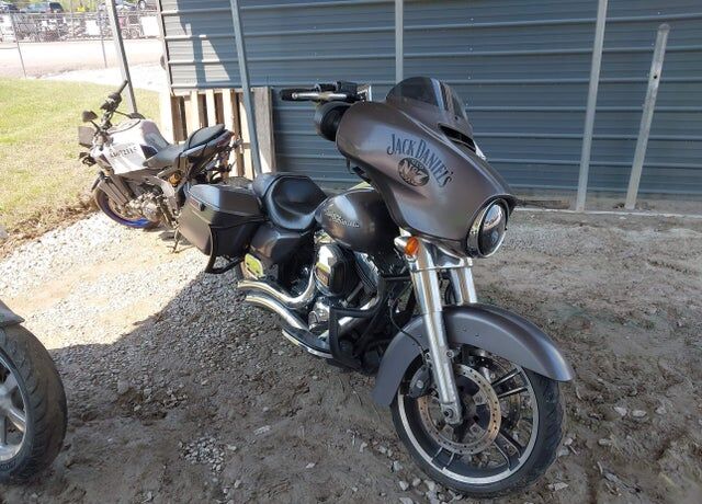 2015 HARLEY DAVIDSON Street Glide