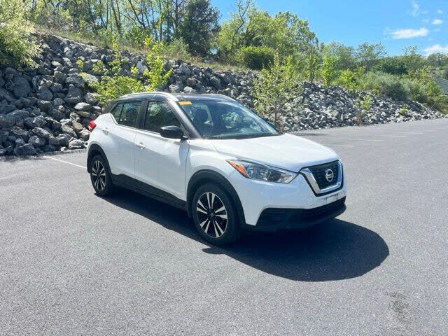 2019 NISSAN Kicks