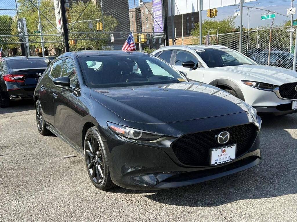 2023 MAZDA Mazda3