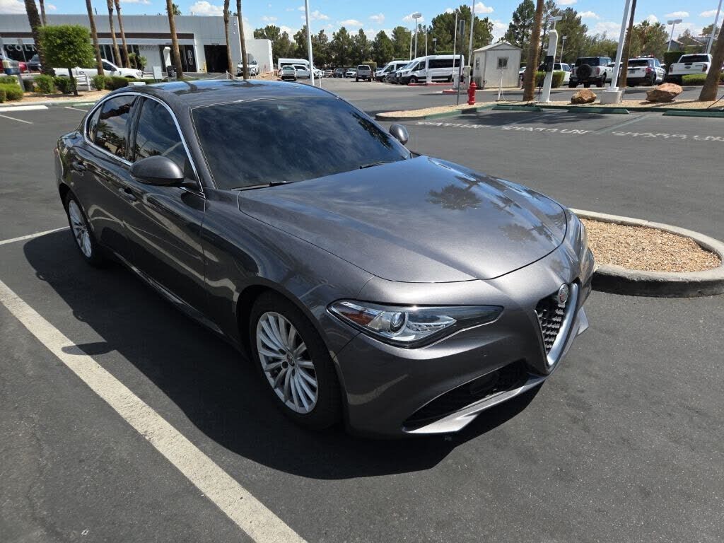 2021 ALFA ROMEO Giulia