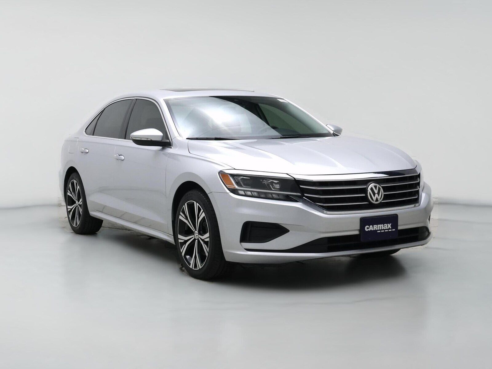 2021 VOLKSWAGEN Passat