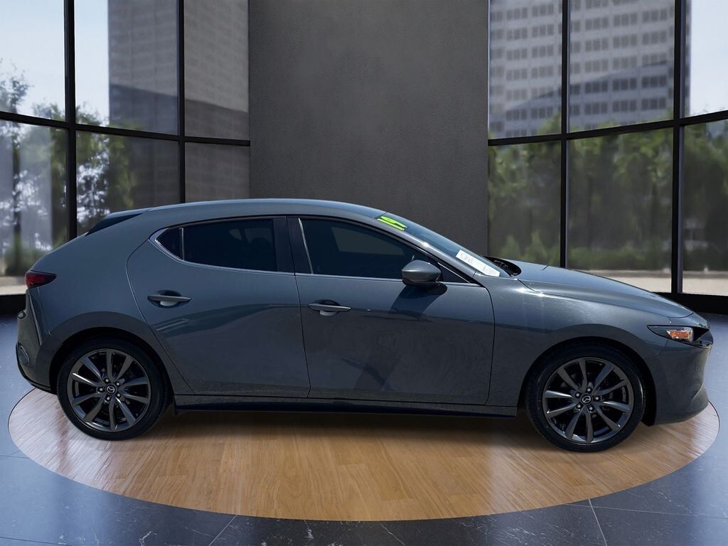 2019 MAZDA Mazda3
