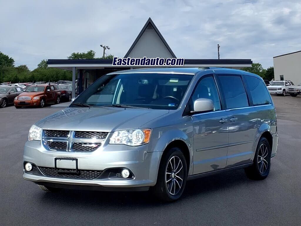 2017 DODGE Grand Caravan