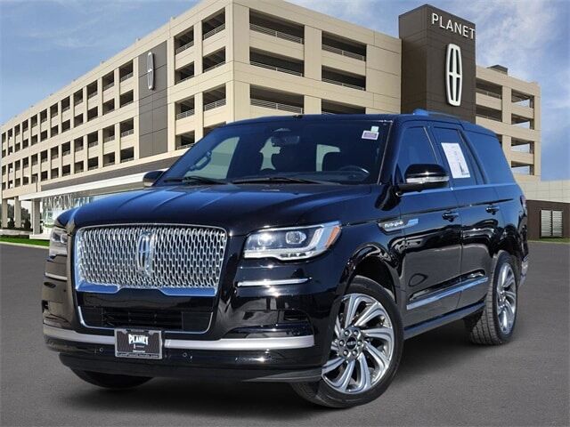 2022 LINCOLN Navigator
