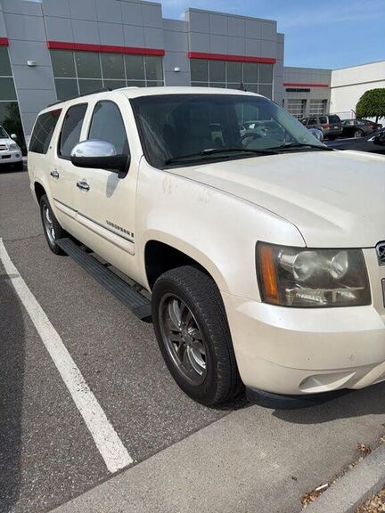 2008 CHEVROLET Suburban