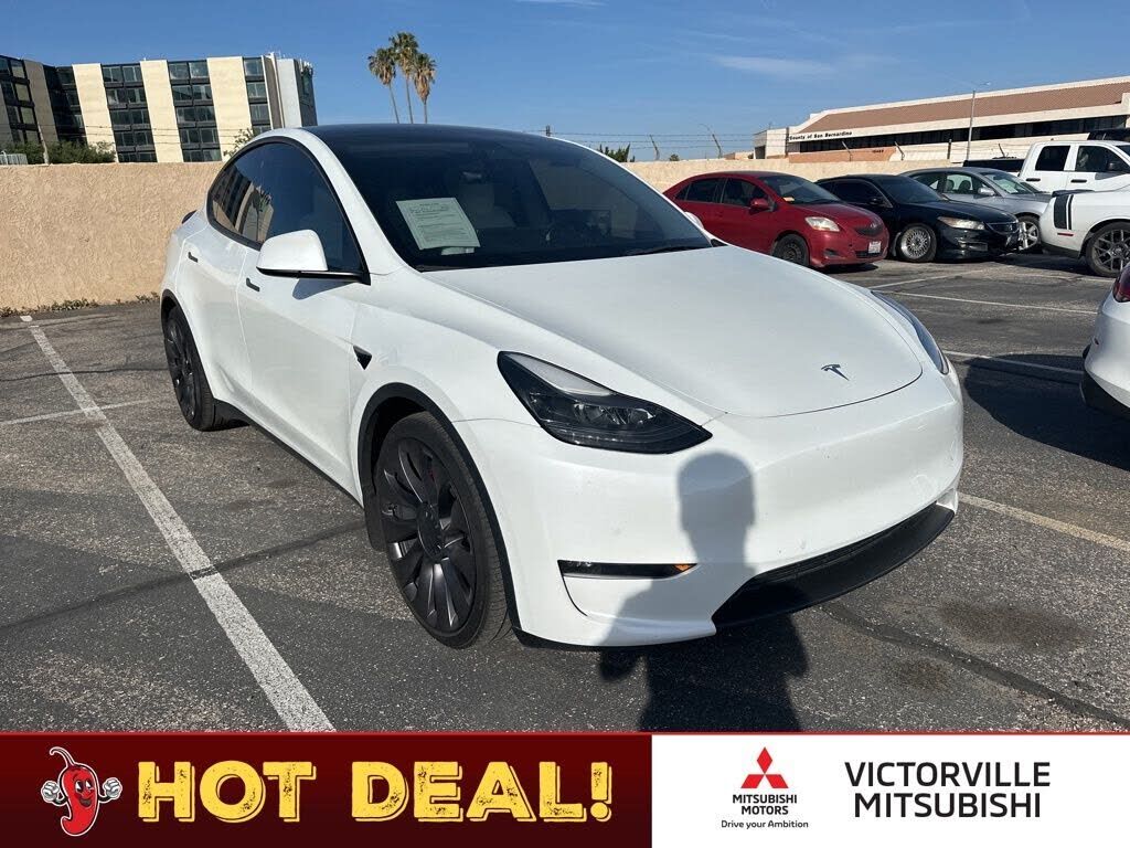 2022 TESLA Model Y