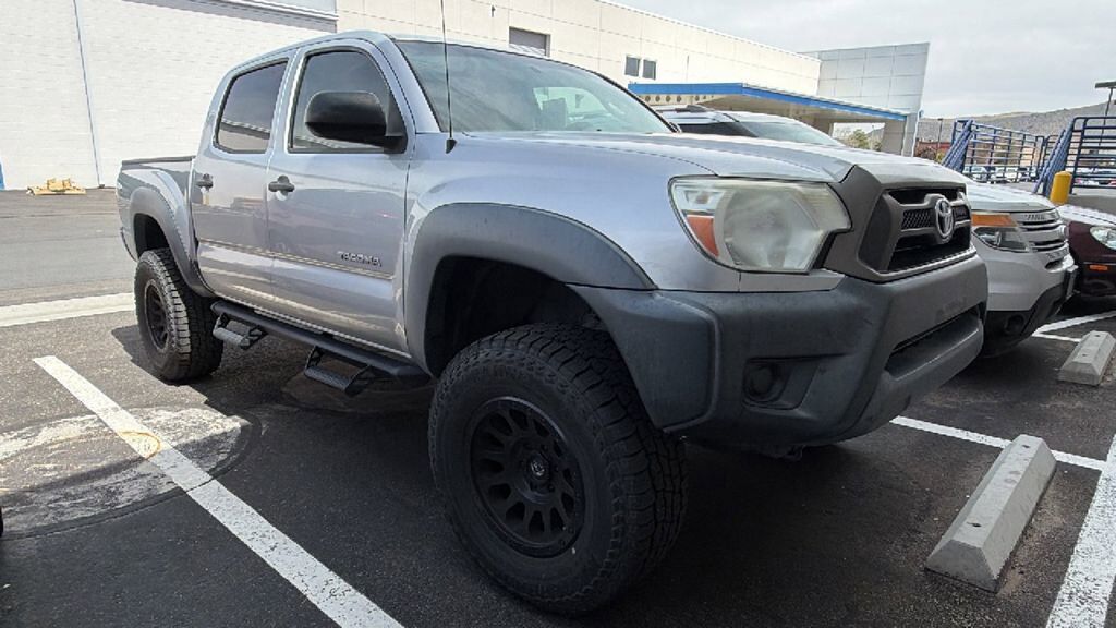2013 TOYOTA Tacoma