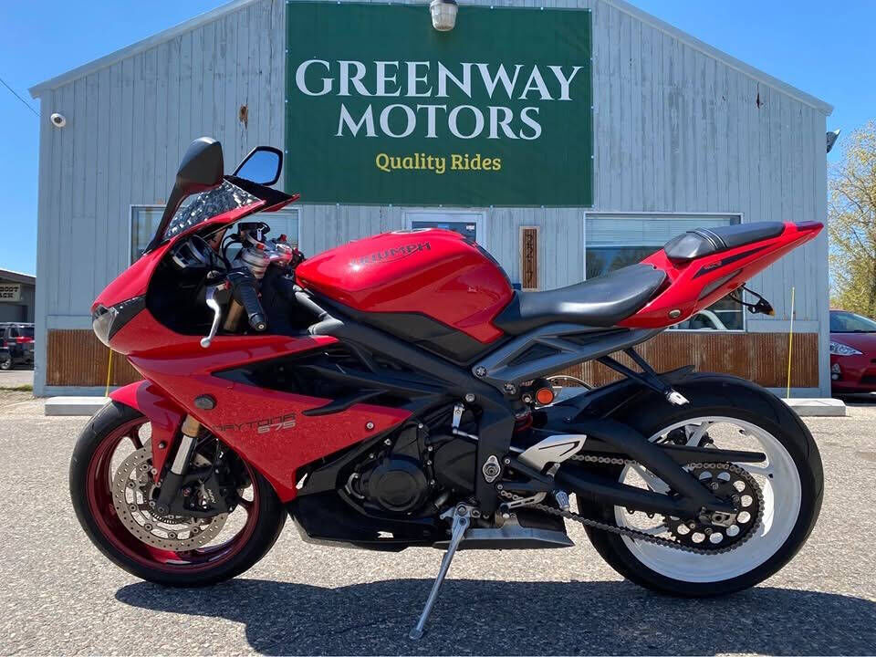 2015 TRIUMPH Daytona